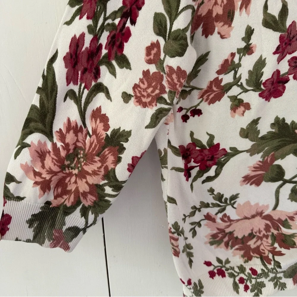 Floral Cardigan Sweater Sz S-M White Burgundy Pink Green
